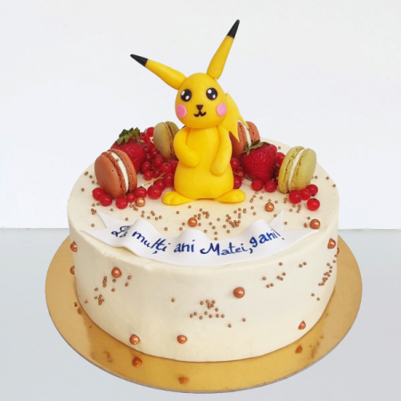 Torturi in frosting- crema pentru baieti - Tort in frosting Pokemon si macarons