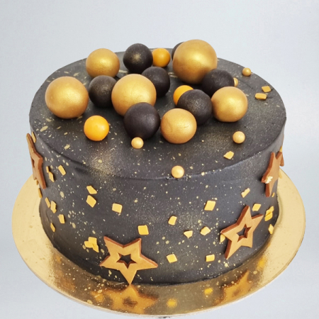 Torturi speciale fara martipan - Tort in frosting negru, stelute si bile