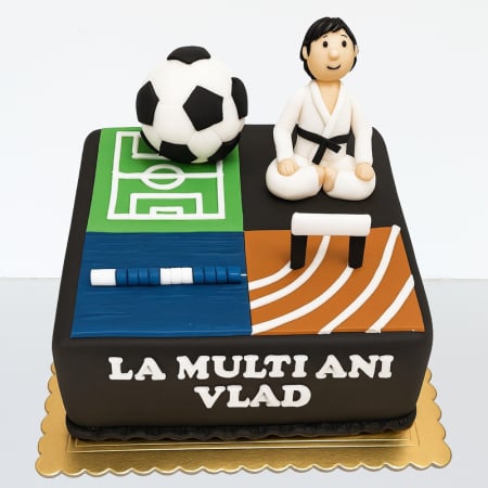 Torturi in pasta de zahar pentru fetite - Tort sport 4 teme