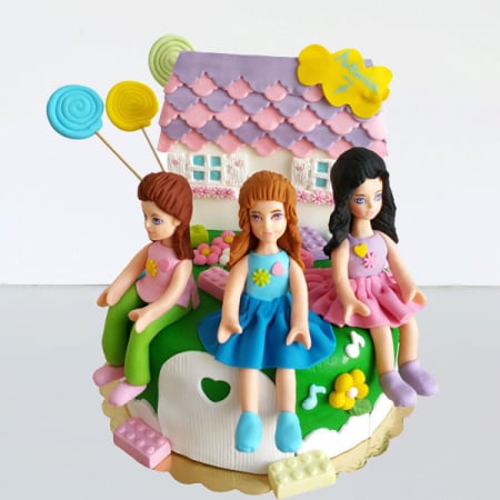 Torturi in pasta de zahar pentru fetite - Tort Lego friends