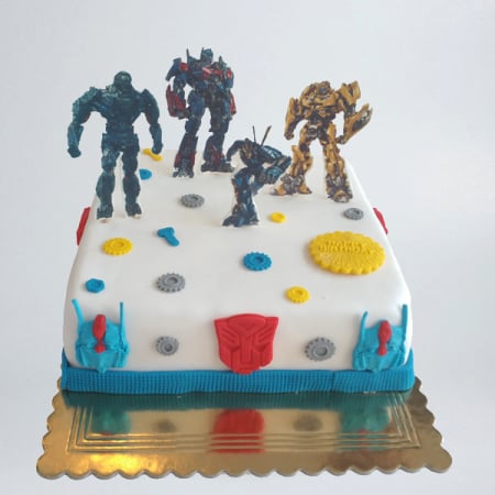 Torturi in pasta de zahar pentru baietei - Tort personaje Transformers 2D