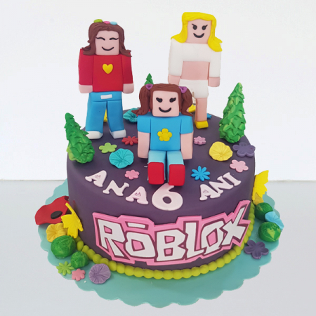 Torturi in pasta de zahar pentru baietei - Tort Roblox ANA