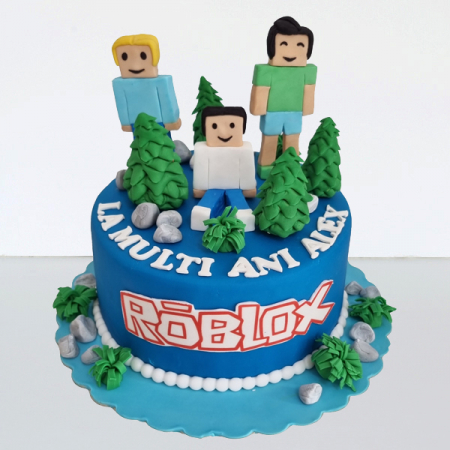Torturi in pasta de zahar pentru baietei - Tort Roblox ALEX
