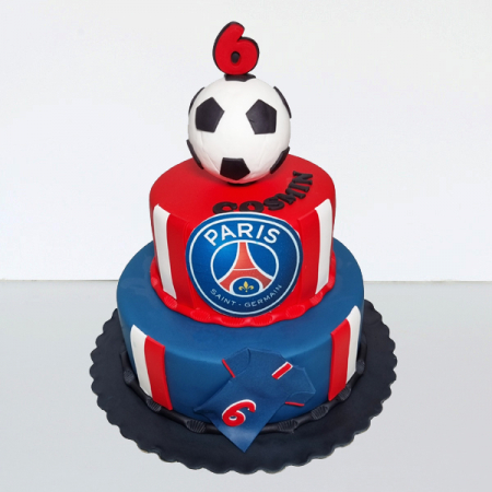 Torturi in pasta de zahar pentru baietei - Tort PSG cu etaj