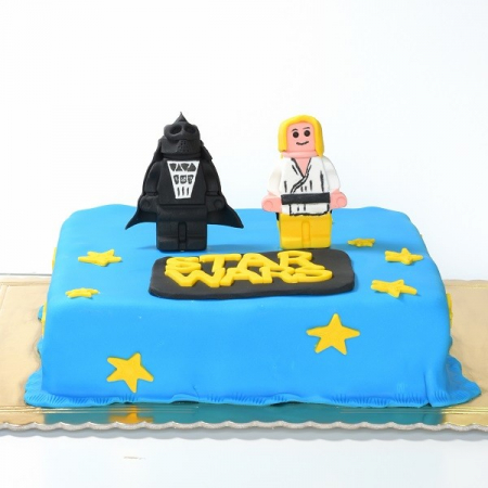 Torturi in pasta de zahar pentru baietei - Tort Star Wars 2 personaje