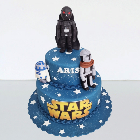 Torturi in pasta de zahar pentru baietei - Star wars cu etaj