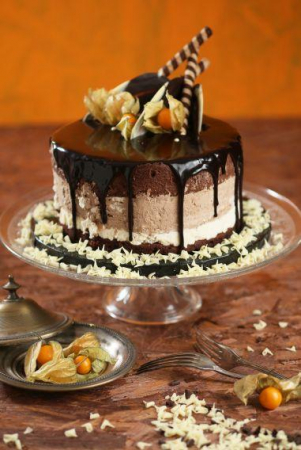 Torturi speciale fara martipan - Tort Three Mousse