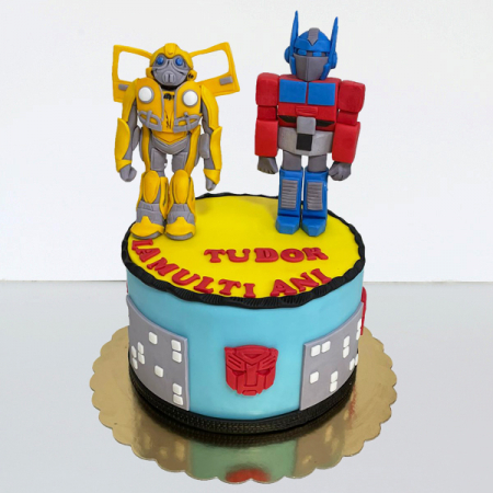 Torturi in pasta de zahar pentru baietei - Tort Transformers