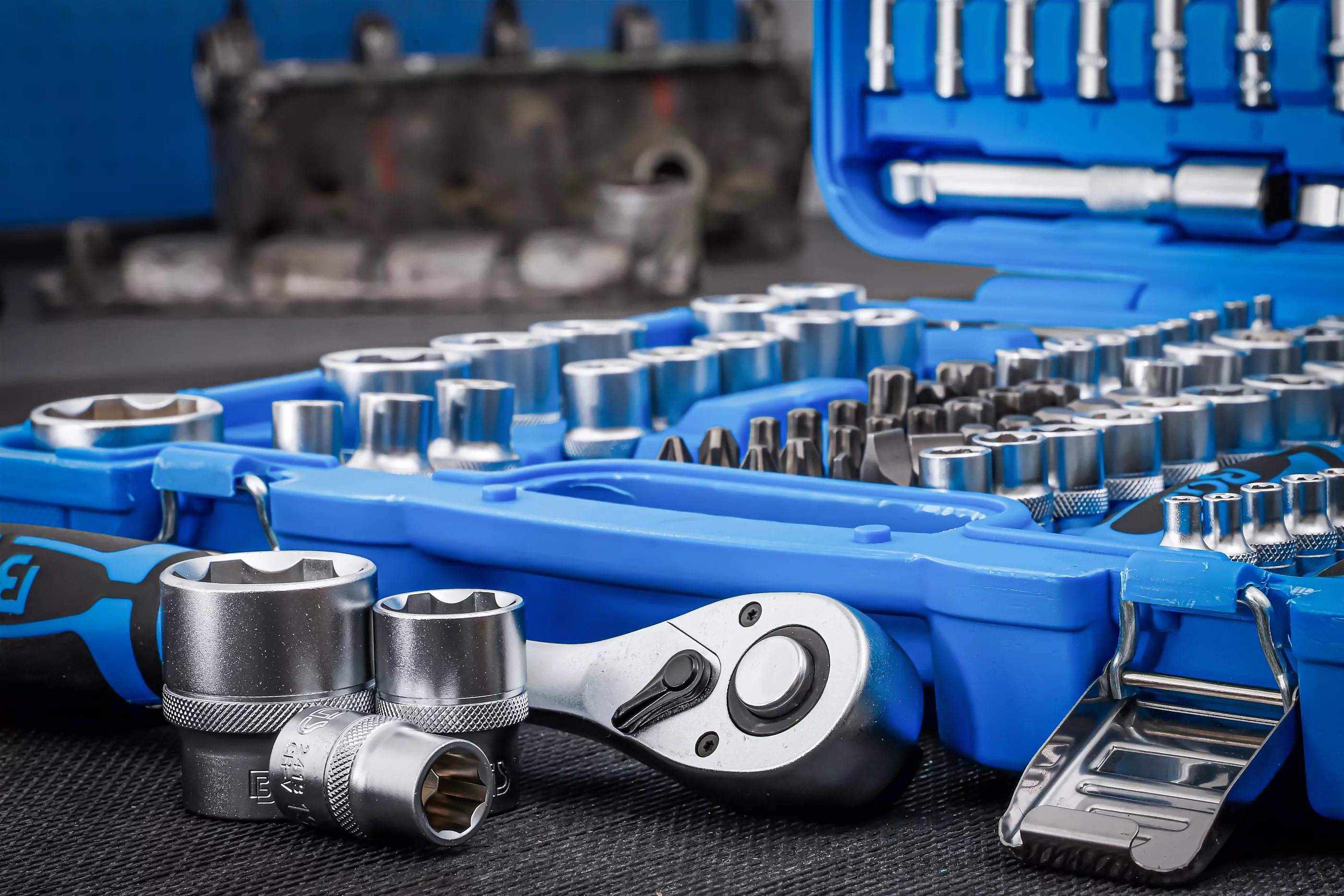 Set chei tubulare Profil ondulat | Antrenare 6,3 mm (1/4") / 10 mm (3/8") / 12,5 mm (1/2") | 192 piese [3]