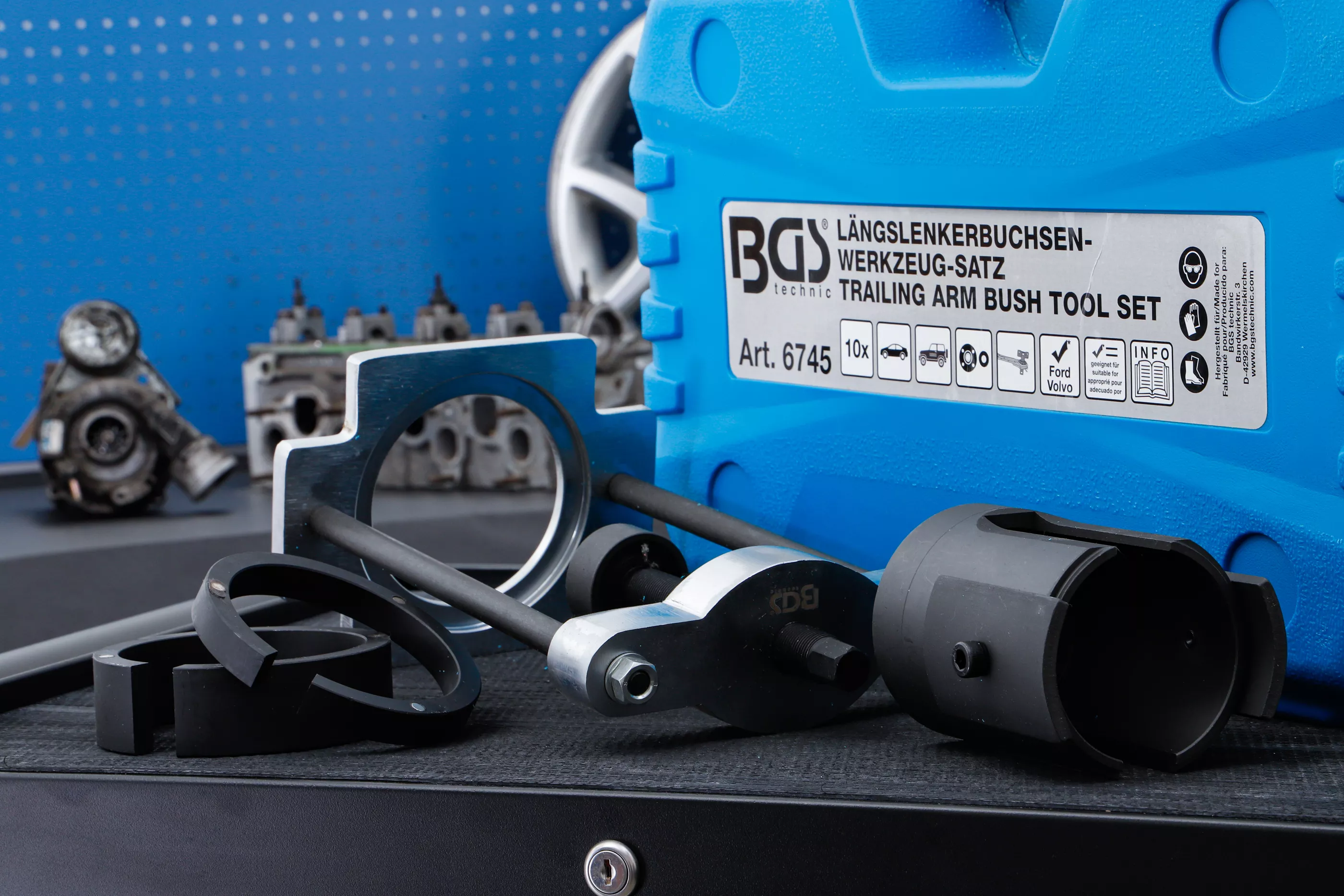 Set dispozitiv bucse brate de ghidare longitudinale | Osie spate stanga | pentru Ford si Volvo [2]