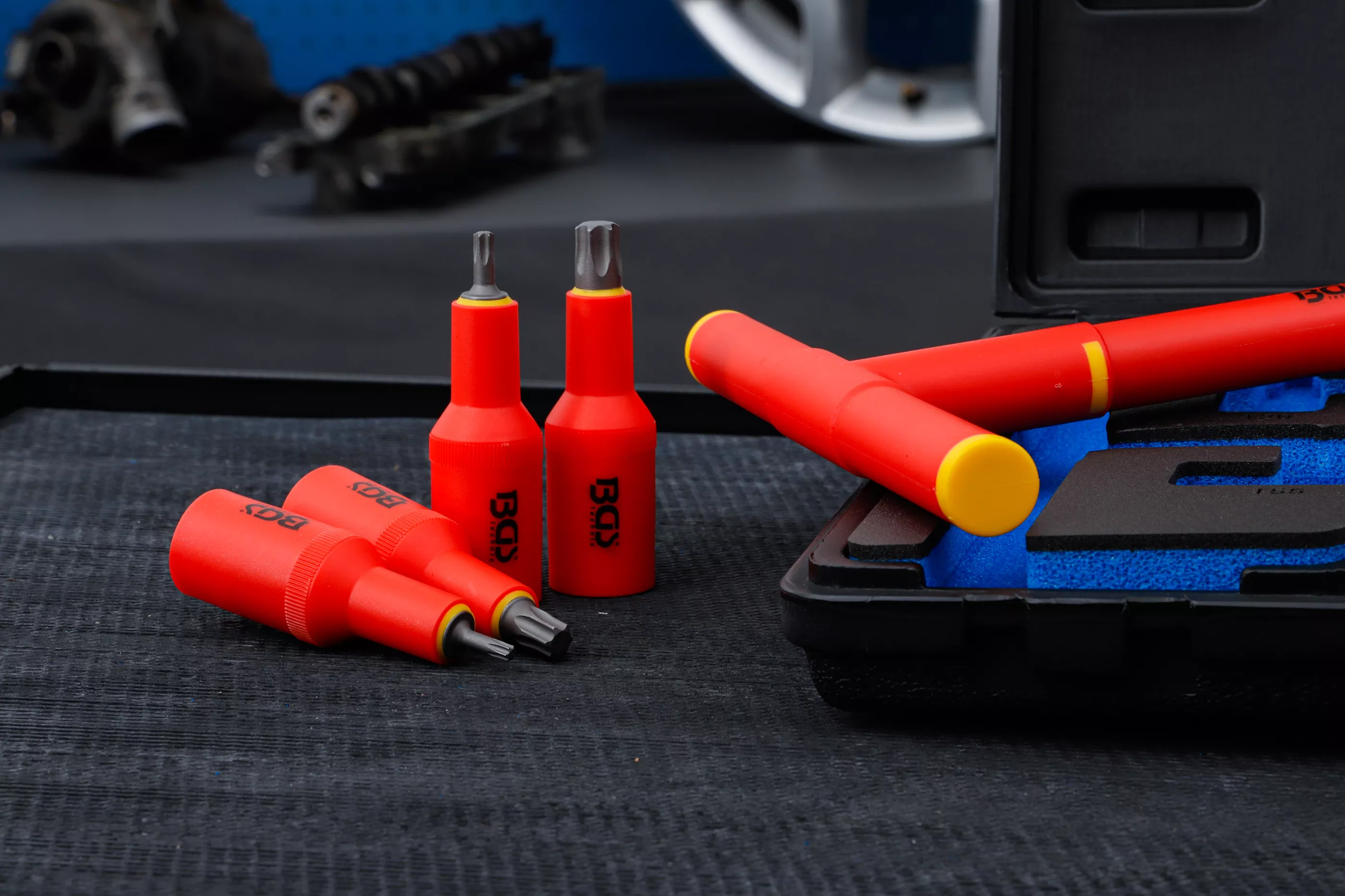 Set capete biti VDE | Antrenare patrat interior 12,5 mm (1/2") | Profil T (pentru Torx) T20 - T55 | 10 piese [2]