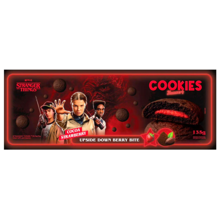 Produse Alimentare - Yummers Stranger Things Chocolate Strawberry Cookies DE 135g