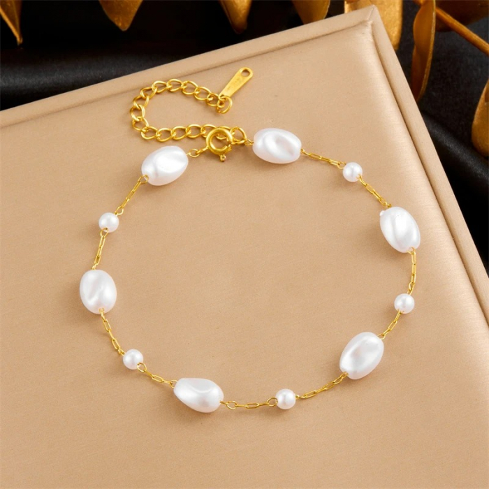 Brățară Alisha, aurie, cu perle, din oțel inoxidabil, reglabilă - Colecția Universe of Pearls [2]