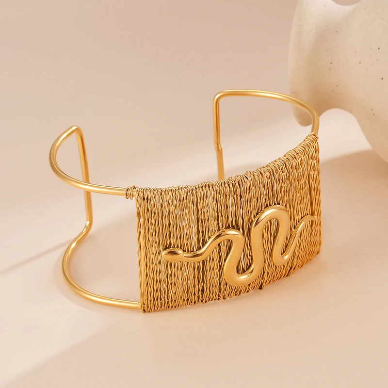 Brățară Apsara, aurie, cu model șarpe, din oțel inoxidabil, reglabilă [6]