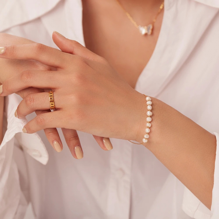 Brățară Paloma, aurie, din oțel inoxidabil și perle naturale de cultură, placată cu aur 18K - Colecția Universe of Pearls [4]