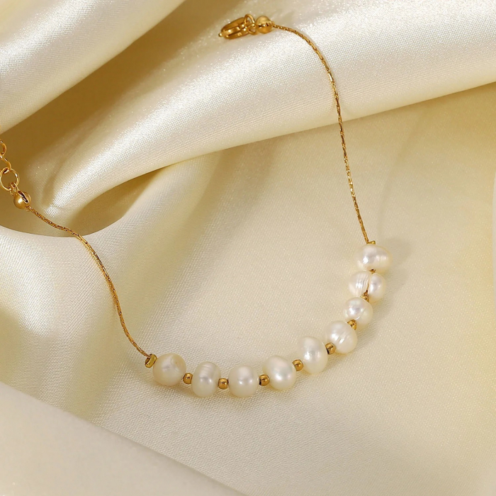 Brățară Paloma, aurie, din oțel inoxidabil și perle naturale de cultură, placată cu aur 18K - Colecția Universe of Pearls [6]