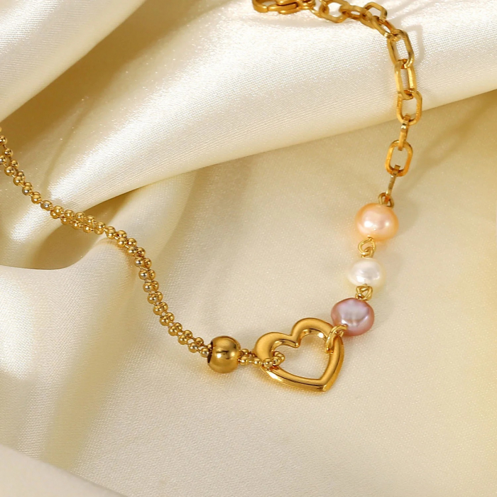 Brățară Anika, aurie, din oțel inoxidabil, placată cu aur 18K și decorată cu perle - Colecția Universe of Pearls [3]