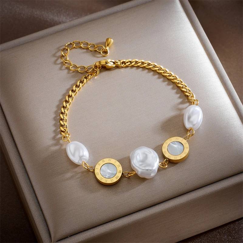 Brățară Harmony, aurie, din oțel inoxidabil, decorată cu perle - Colecția Universe of Pearls [3]