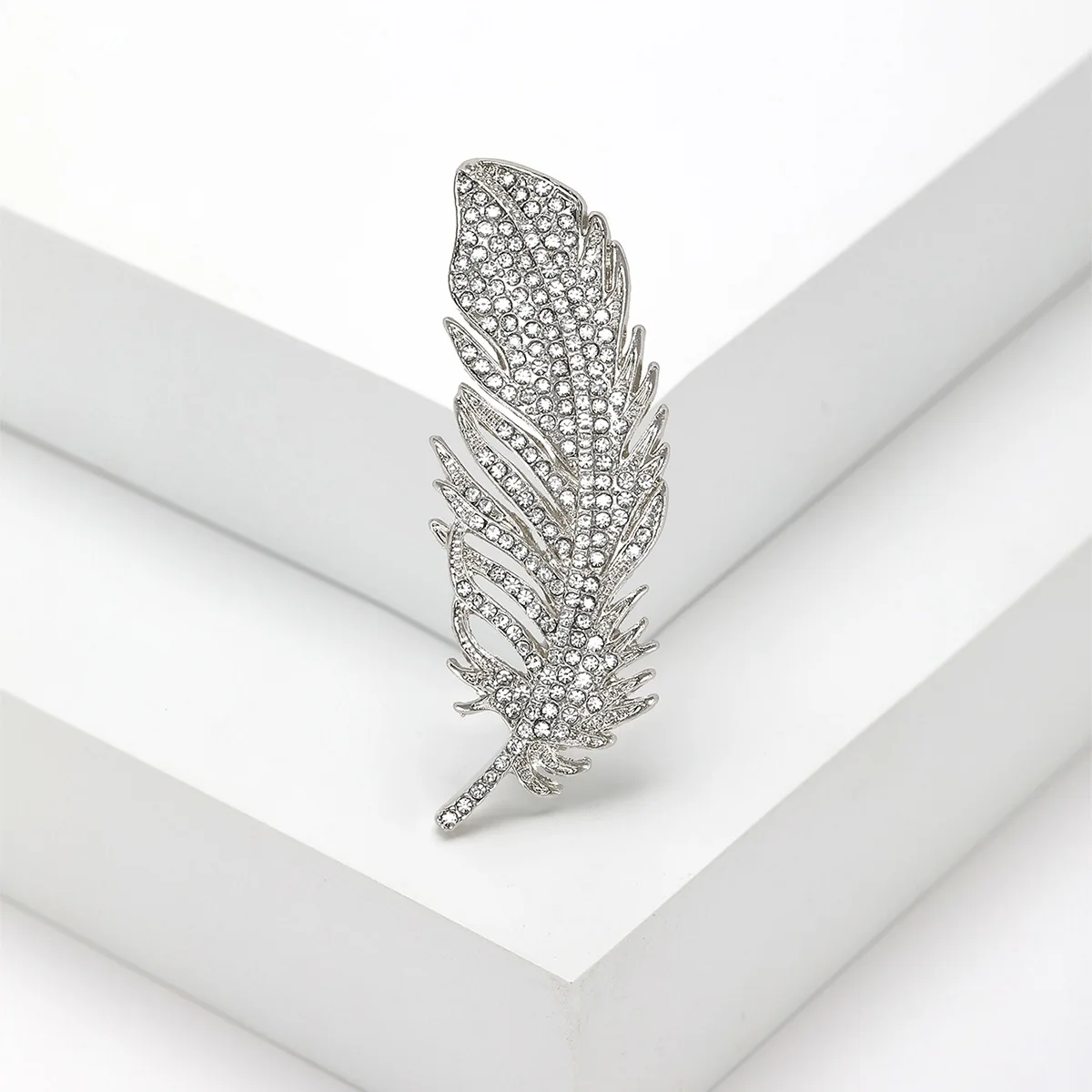 Broșă Silver Leaf, argintie, decorată cu zirconiu [4]