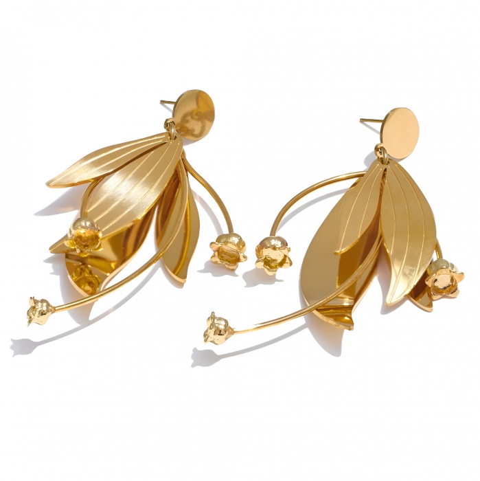 Cercei Briar, aurii, din oțel inoxidabil placat cu aur 18K, cu model floral [1]