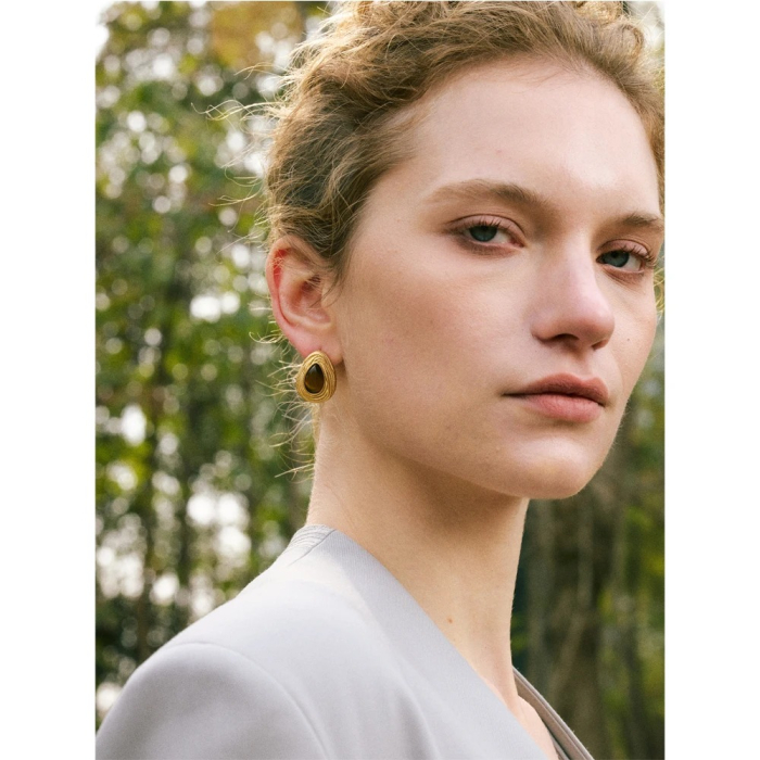 Cercei Junnia, aurii, în formă de lacrimă, cu lapis lazuli, din oțel inoxidabil placat cu aur 18K [5]