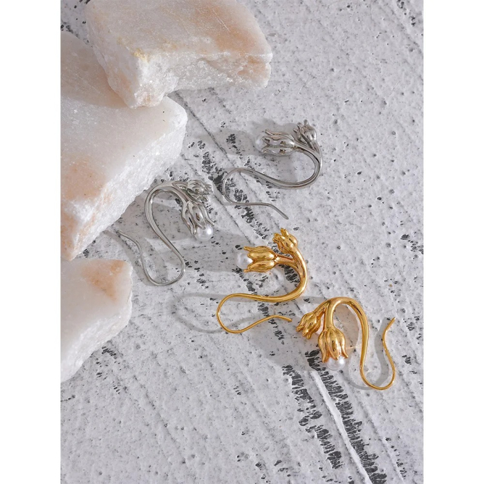 Cercei Tulip, aurii, cu perle, din oțel inoxidabil placat cu aur 18K, în formă de lalea [4]