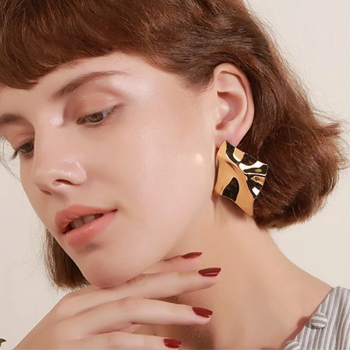 Cercei Laurie, aurii, în formă de romb, cu model texturat - Colecția Glamour [3]