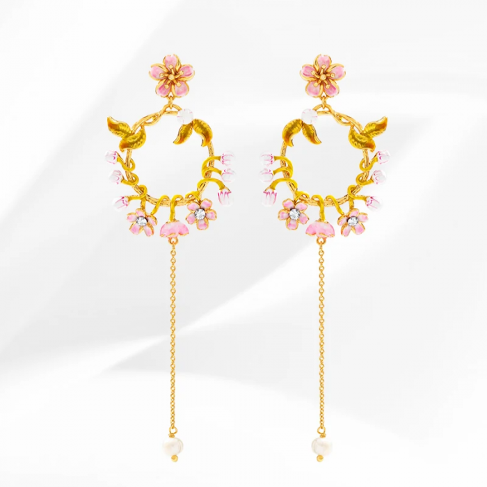 Cercei lungi Anisia, cu model flori de cireș, placați cu aur 18K, din email pictat manual - Colecția Fable [4]