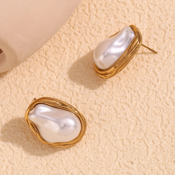 Cercei Frieda, aurii, în stil baroc, cu perle, din oțel inoxidabil placat cu aur 18K - Colecția Universe of Pearls [2]