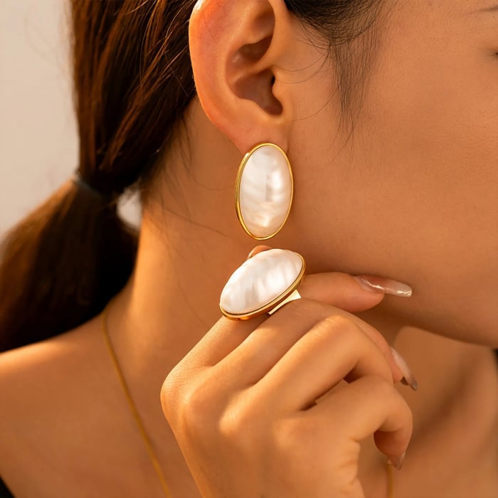 Cercei Cecelia, aurii, cu perle, din oțel inoxidabil - Colecția Universe of Pearls [3]