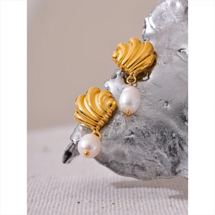 Cercei Naomi, aurii, din oțel inoxidabil și perle naturale de cultură, placați cu aur 18K - Colecția Universe of Pearls [3]