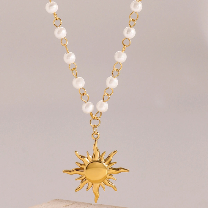 Colier Laurette, handmade, auriu, cu perle și pandantiv soare, din oțel inoxidabil - Colecția Universe of Pearls [3]