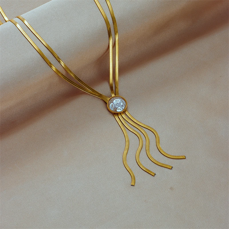 Colier Keira, auriu, cu pandantiv lung cu perlă, din oțel inoxidabil placat cu aur 18K - Colecția Universe of Pearls [2]