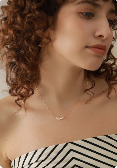 Colier Cynthia, auriu, din oțel inoxidabil și perle naturale de cultură, placat cu aur 18K - Colecția Universe of Pearls [7]
