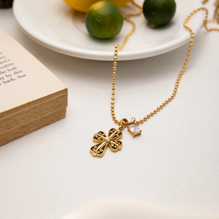 Colier Mazie, auriu, cu pandativ cruce, din oțel inoxidabil placat cu aur 18K [2]