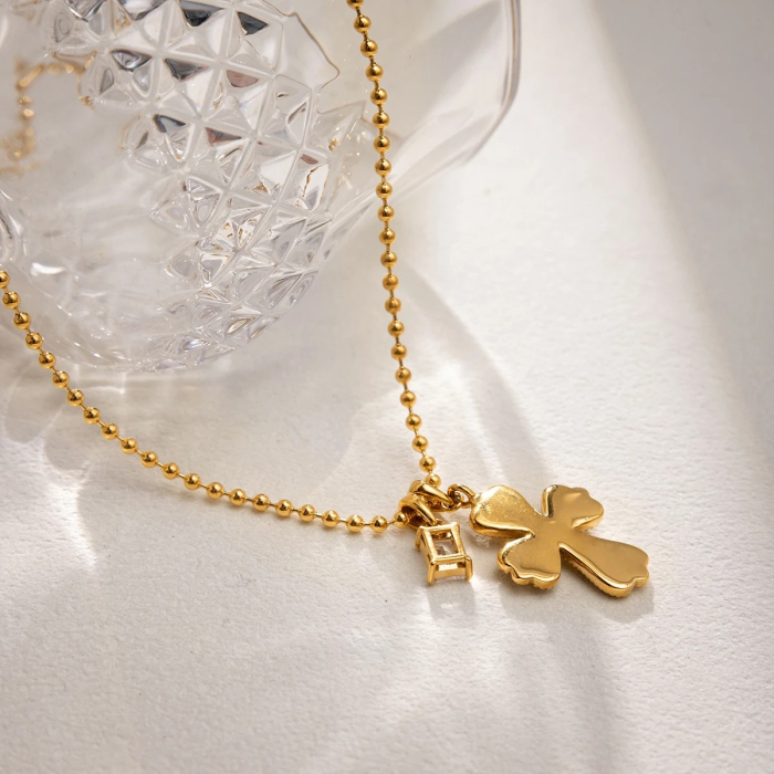 Colier Mazie, auriu, cu pandativ cruce, din oțel inoxidabil placat cu aur 18K [5]