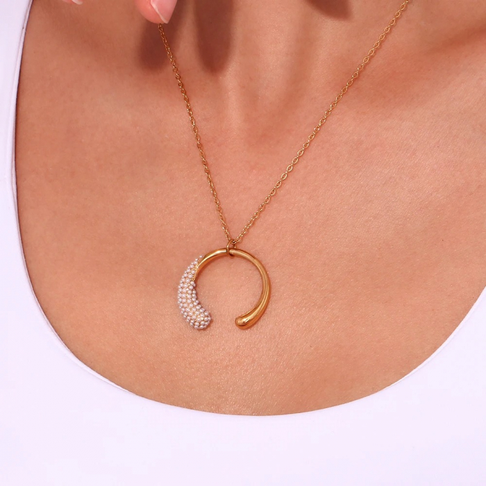 Colier Mabelyn, auriu, cu perle și pandantiv circular, din oțel inoxidabil placat cu aur 18K - Colecția Universe of Pearls [4]