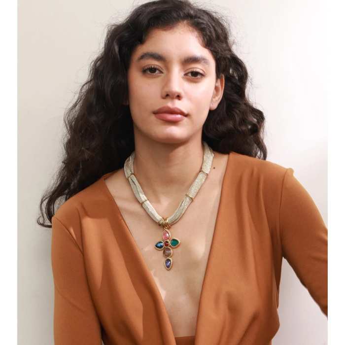 Colier Sara, auriu, cu pandantiv în formă de cruce, din oțel inoxidabil placat cu aur 18K - Colecția Glamour [5]