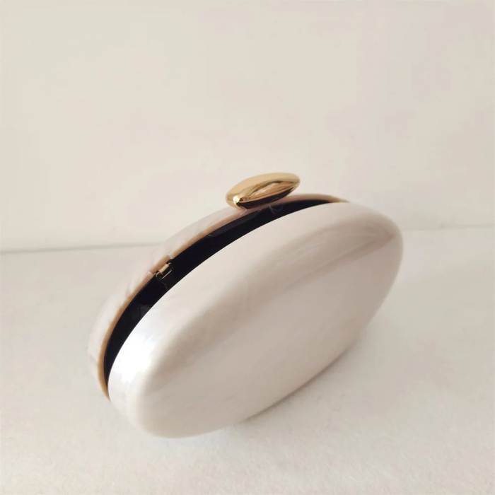 Geantă clutch premium Jolie, alb ivory, cu aspect perlat [2]