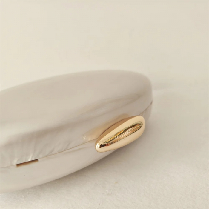 Geantă clutch premium Jolie, alb ivory, cu aspect perlat [4]