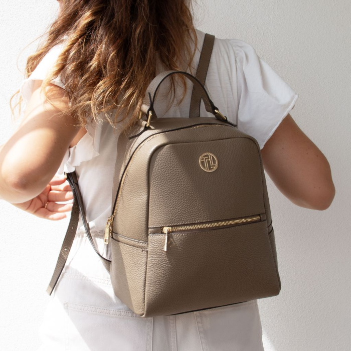 PRISMA - Soft leather backpack [8]