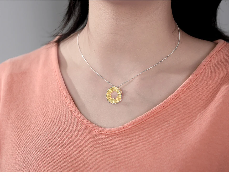 Set Jenelle, colier și cercei, din argint placat cu aur 18K - Colecția Metamorphosis [7]
