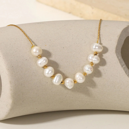 Brățară Paloma, aurie, din oțel inoxidabil și perle naturale de cultură, placată cu aur 18K - Colecția Universe of Pearls [2]