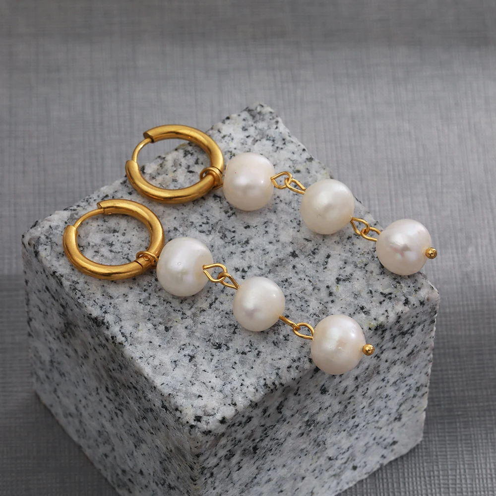 Cercei Iris, lungi, aurii, din oțel inoxidabil și perle naturale de cultură, placați cu aur 18K - Colecția Universe of Pearls [3]