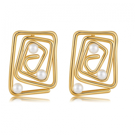 Universe of Pearls - Cercei Novalee, aurii, cu perle și model labirint, din oțel inoxidabil placat cu aur 18K - Colecția Universe of Pearls