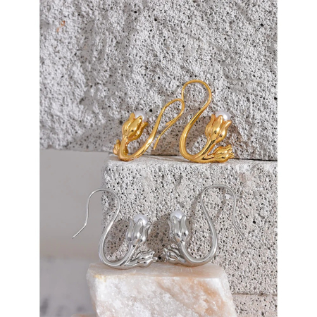 Cercei Tulip, aurii, cu perle, din oțel inoxidabil placat cu aur 18K, în formă de lalea [2]