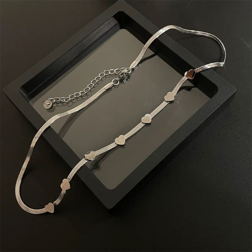 COLIERE - Colier Joanna, argintiu, din oțel inoxidabil, tip snake chain, model cu inimi