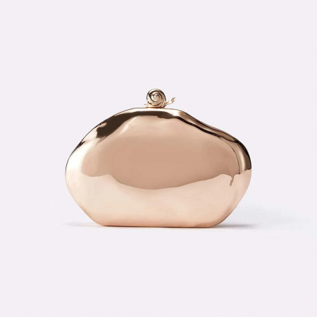 GENTI - Geantă clutch premium Aspyn, aurie, cu aspect lucios metalizat