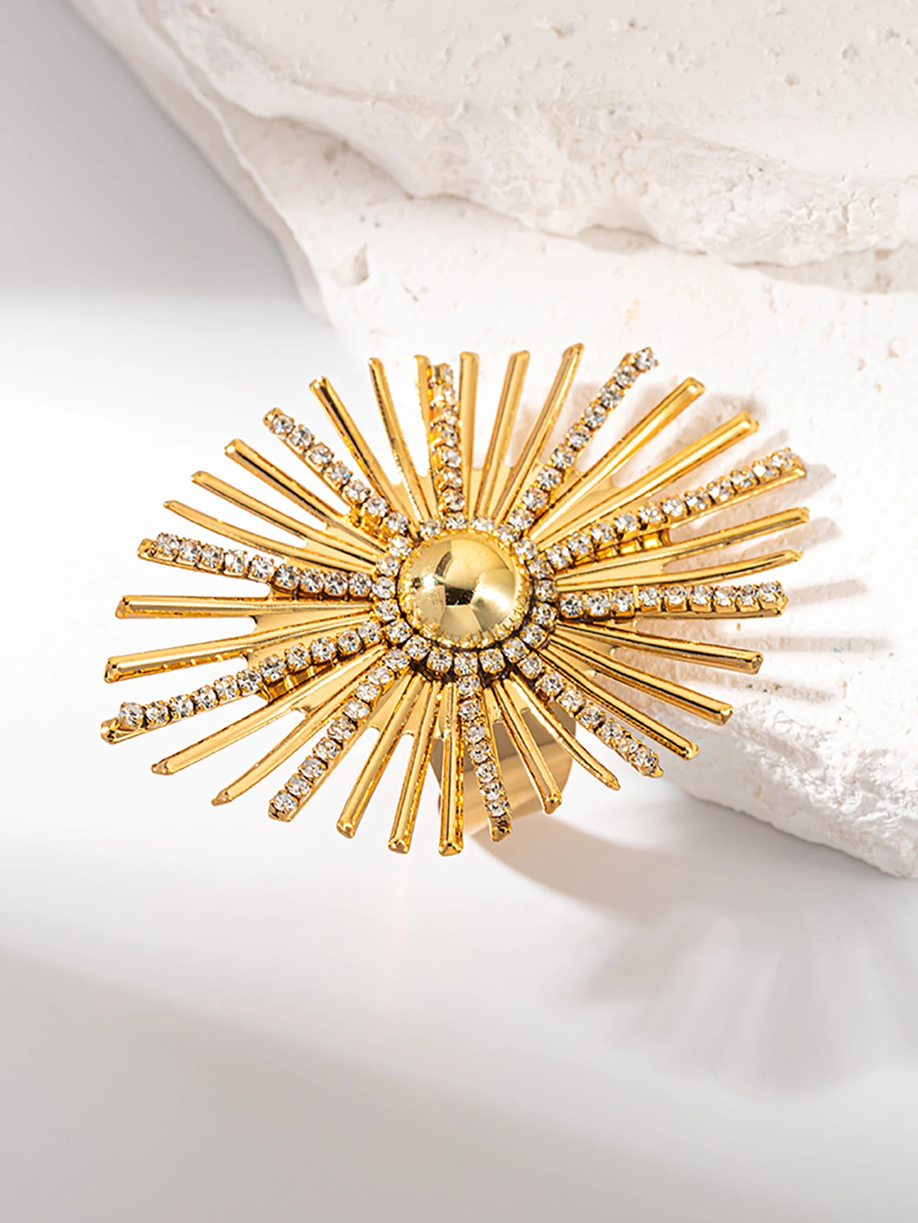 Inel Eda, auriu, din oțel inoxidabil, în formă de soare, cu zirconiu, reglabil - Colecția Glamour [2]