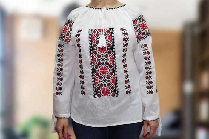 Ie dama traditionala ADINA 1 [2]
